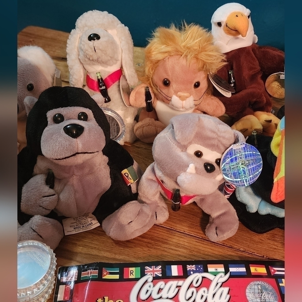Coca-cola International Bean Bag collection​ - Picture 11 of 12